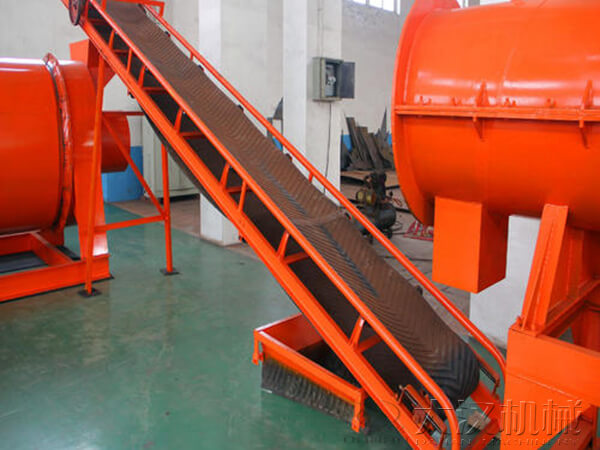 小型皮帶輸送機(jī)