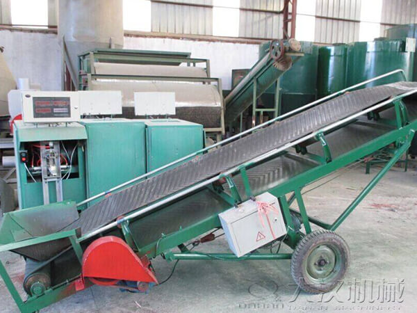 小型皮帶輸送機(jī)