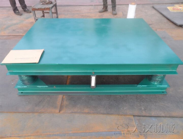 振動(dòng)臺(tái)廠家