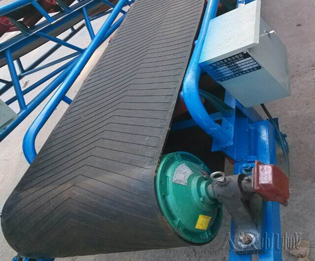 小型皮帶輸送機(jī)公司